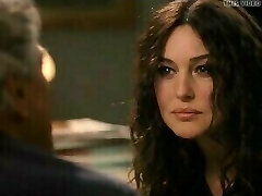 monica bellucci striptiz lekcja