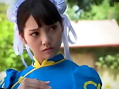 Chun li cosplay multiracial