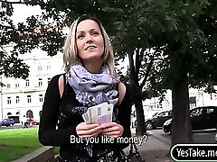 Czech bi-atch Blanka Grain sex in public