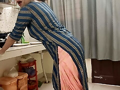 indyjski żona cheats na mąż z krok brat rodzina seks sandał kamasutra desi chudai pov indyjski w kuchnia hindi aud