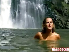 Lily Sobieski Kąpał Nago Lily Sobieski Kąpał Nago