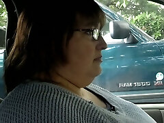 Mature Bbw neighbor lady wants to play with my cock in her car