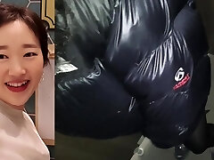 Yi Yuna Parttime Blow-job in Toilet