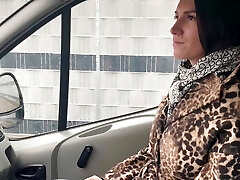 przypadkowy seks z kierowcą ciężarówki w lesie