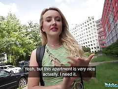 public agent gorąca młoda blondynka chce nieznajomych wielki kutas do tworzenia treści