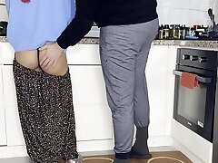 Hijab-wearing Turkish gal who cheated on her husband