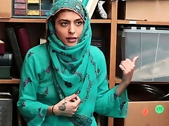 Mammary office masturbation first time Hijab-Wearing Arab