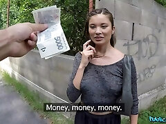 Jumping on a firm stranger's cock is the favorite sport of pretty damsel Jumping on a firm stranger's cock is the favorite sport of pretty damsel