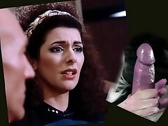 Kapitan ....im próbkowania potężnego obcego broni !!! Kapitan ....im próbkowania potężnego obcego broni !!!