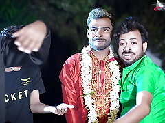 SHADI KARTE Howdy JAMAIRAJA KE SATH PAHELI SUHAG RAT ( HINDI AUDIO ) SHADI KARTE Howdy JAMAIRAJA KE SATH PAHELI SUHAG RAT ( HINDI AUDIO )