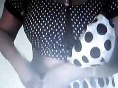 Large boob Tamil wife studied Large boob Tamil wife studied