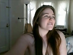 chubby teen loves to masturbate on webcam live