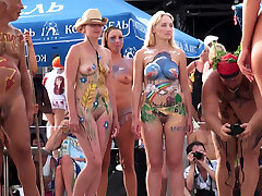 Reality sucking and fucking in amateur home video