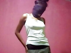 A lady to hook and have fun with A lady to hook and have fun with