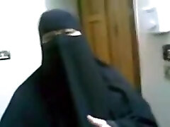 Arab wife gets trouser snake inside her