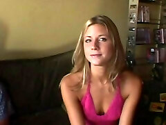 Cute pornstar with all-natural tits getting blow feasting in reality shoot
