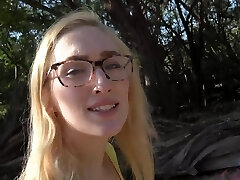 Victoria Gracen enjoys while pleasuring her boyfriend in the truck