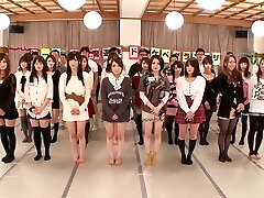 Saki Hatsuki, Maika, Arisu Suzuki, Yu Anzu in Worshipper Thanksgiving BakoBako Bus Excursion 2012 part 1.2