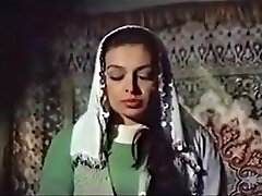 ZERRIN EGELILER - HAYAT KADINI METRES - ATA SAKA ZERRIN EGELILER - HAYAT KADINI METRES - ATA SAKA