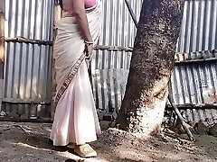 Outdoor Bang By Local Sonali Bhabi ( Official Video By Villagesex91 )