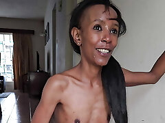 Beaupetite pissing Beaupetite pissing