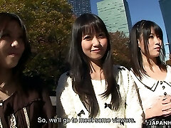 Amazing lovely Japanese gal Asakura Kotomi shares weenie with some more girls