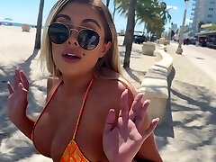 Picked up huge-chested Latina stranger on the beach for one night stand
