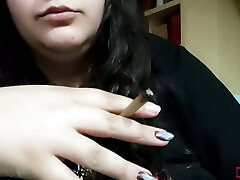 Smoking in the palace Smoking in the palace