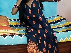 Mere bhai ne muje mere guest room me aake apna bada lund dikhaya or muje choda Mere bhai ne muje mere guest room me aake apna bada lund dikhaya or muje choda