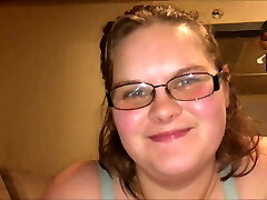 Nerdy Girl Experiments With Female Clit & Makes It Squirt Nerdy Girl Experiments With Female Clit & Makes It Squirt