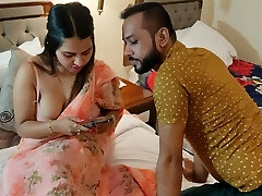 Ek achha honeymoon. Full Flick. Supreme fucking in a honeymoon. Indian stra Tina and Rahul acted as deshi couple.