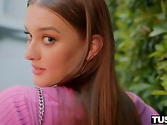 Sexy brunette babe loves anal sex Sexy brunette babe loves anal sex