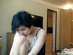 Bored camgirl waiting to have fun Bored camgirl waiting to have fun