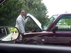 Preview milf Ava has camper trouble and gives a nasty sucky-sucky Preview milf Ava has camper trouble and gives a nasty sucky-sucky