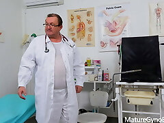 Surprised mature Jessica Red examined and made to cum by freaky doc