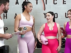 Bffs Don't Pay for Gym Memberships feat. Brookie Blair, Serena Hill & Ariana Starr - TeamSkeet