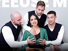MYLF - Super Hot Cougar Joslyn Jane Seduces Perv Boyfriend Into Fucking Her