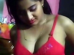 Rajasthani bahu desi daughter showing her gigantic boobs and press stepfather indian latina body beautiful night with simmpi