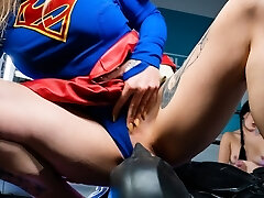SuperGirl Dominates Batman in Orgy SuperGirl Dominates Batman in Orgy