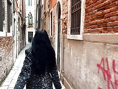 Eva fucks a stranger in Venice and lets him jism on her jugs
