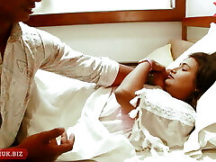 Indian Fat Ass Bhabhi Getting Fucked By Doctor