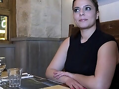 Brunette amateur 3 way and cumshot