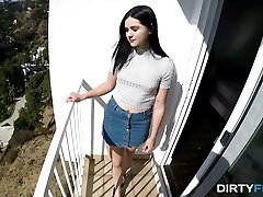 Ardent bootylicious Violet Rain lets dude grind her moist pussy rear end