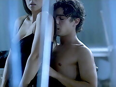Monica Bellucci Pulverized Hard!