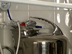 CD در برابر خویش ارضایی, ماشین CD در برابر خویش ارضایی, ماشین