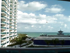 Nerdy Blondie wird hart in Ihre enge Fotze gefickt Nerdy Blondie wird hart in Ihre enge Fotze gefickt