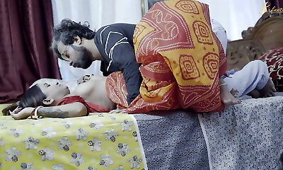 Sasur ne kiya apne bahu ke sath chudai chote bete ke samne