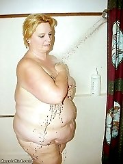 Fatty granny nude in the shower