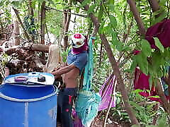 Treehouse bathroom afternoon time romance.