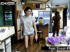 Giggles Left Home Alone By Parents, Masturbates On Couch With Hitachi Magic sports gim At HitachiHoesCom
